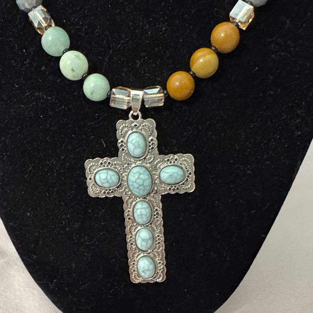 Elegant Beaded Cross Necklace - Picture 2 of 7